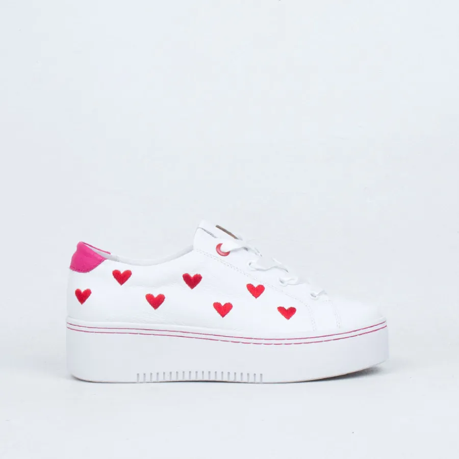 Lace Up^Minx Ace Of Hearts Sneaker White/Red