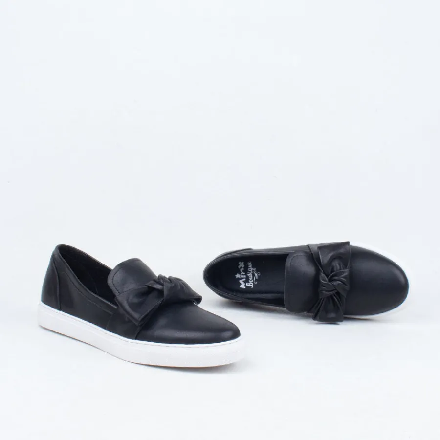 Slip On | Slip On^Minx Bowbar Slip On Black