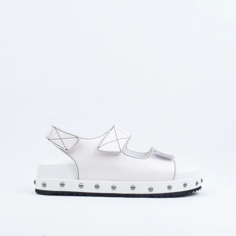 Flat^Bresley NZ Dinghy Sandal White