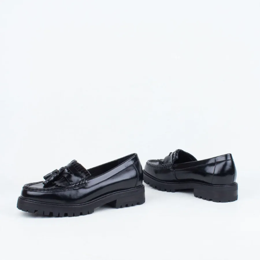 Work Shoes | Loafers^Ernest Wyler Fringe Loafer Black