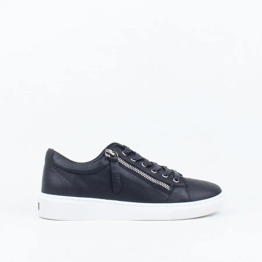 Lace Up^Martinez Valero by Bresley Guess Sneaker