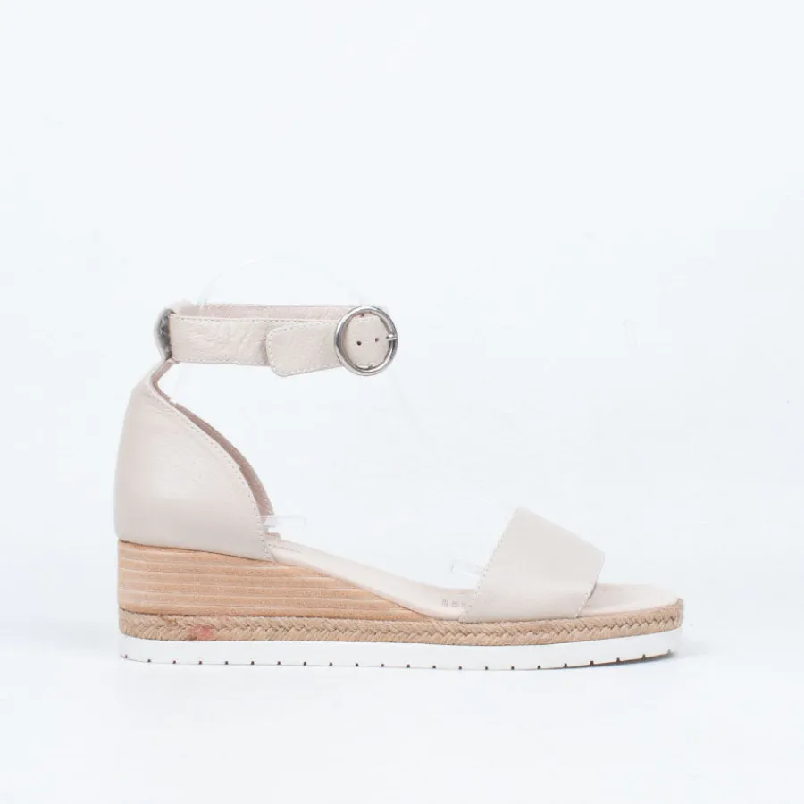 Wedge^Django & Juliette Idola Wedge Sandal