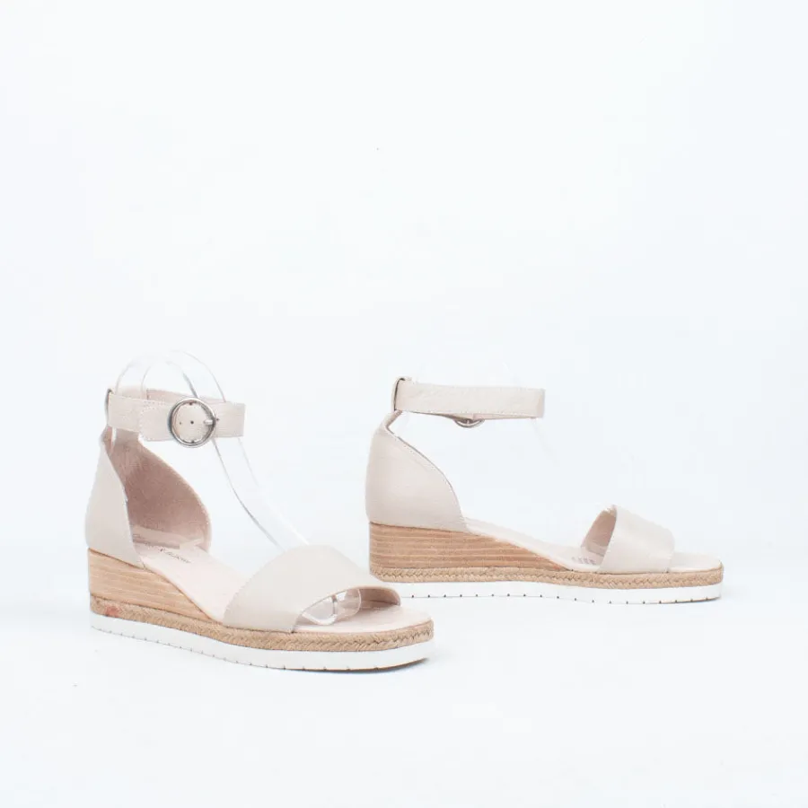 Wedge^Django & Juliette Idola Wedge Sandal