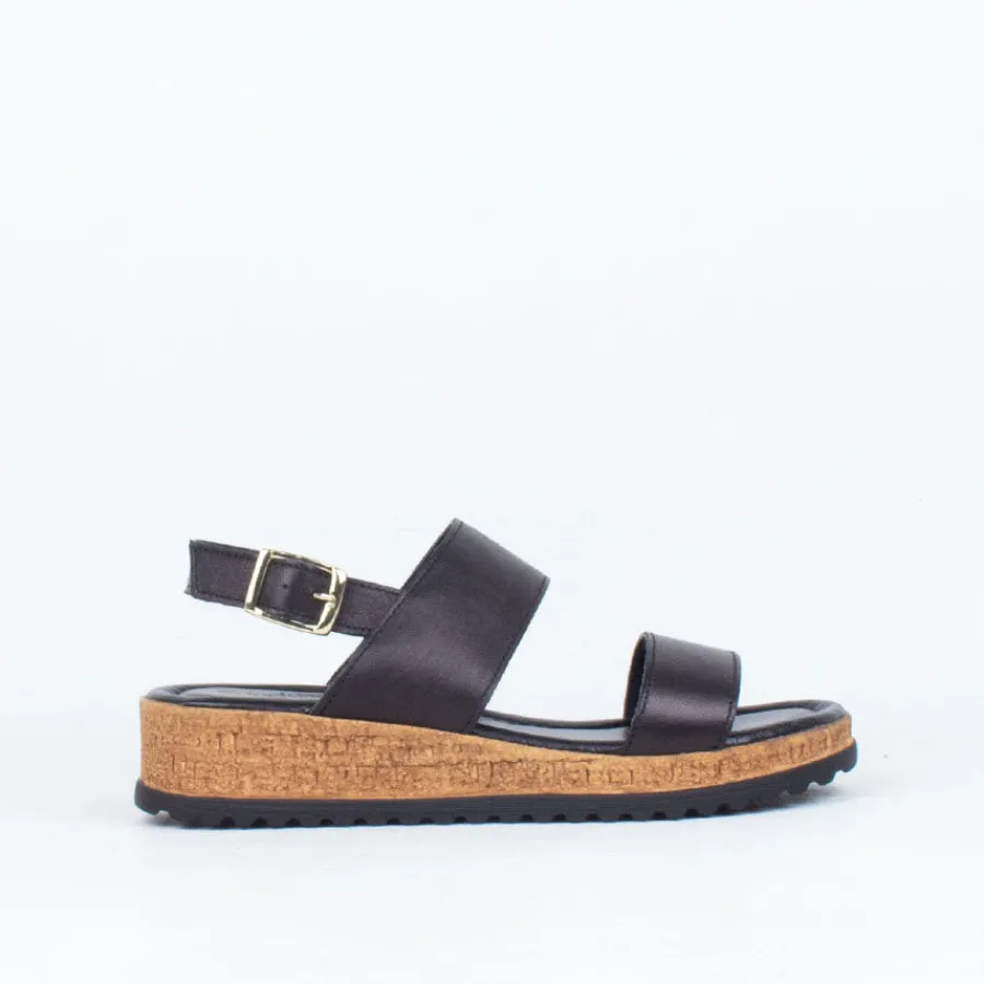 Flat^Sundowner - Italy Laccan Sandal