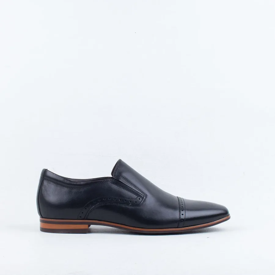 Slip On | Dress Shoes^Julius Marlow Laired Slip On