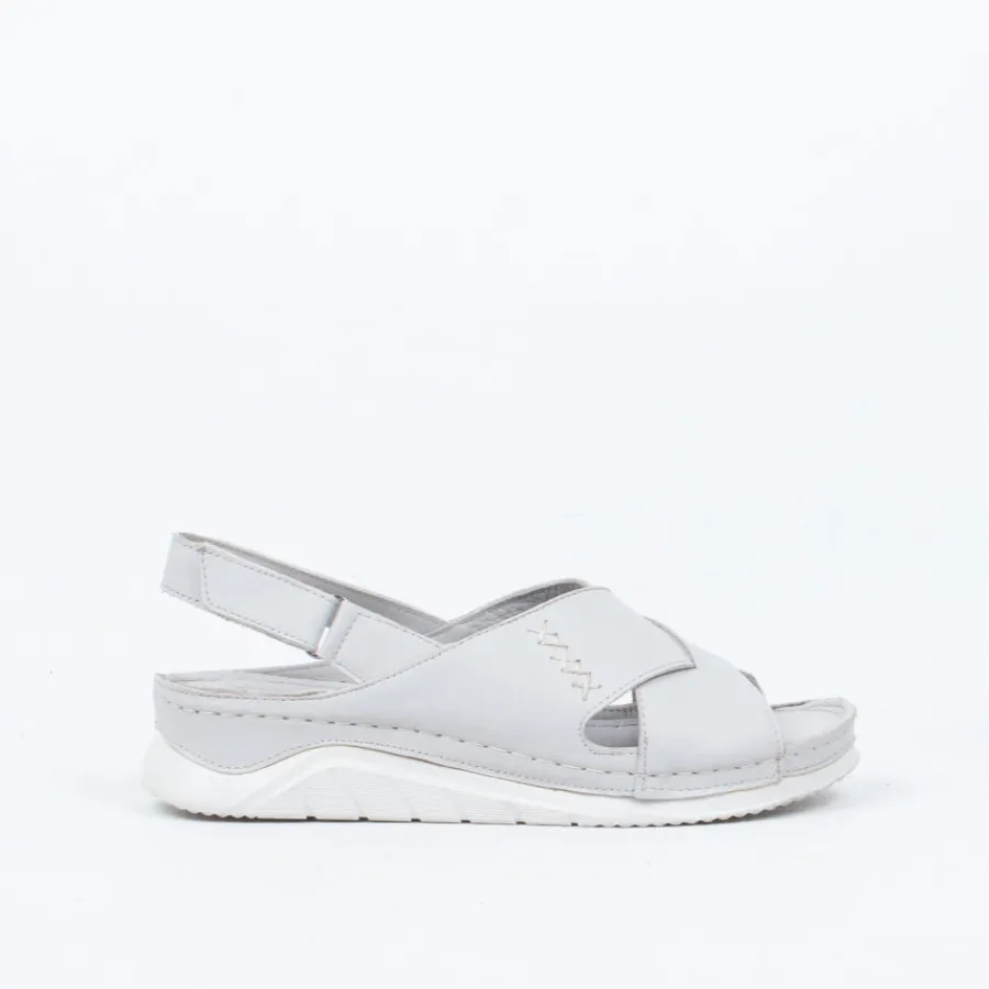 Flat^Cassini Mahalo Sandal