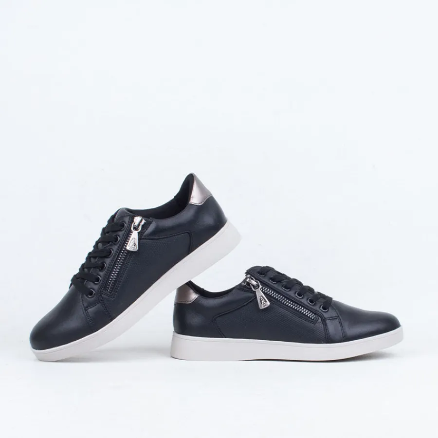 Lace Up^Hush Puppies Mimic Sneaker