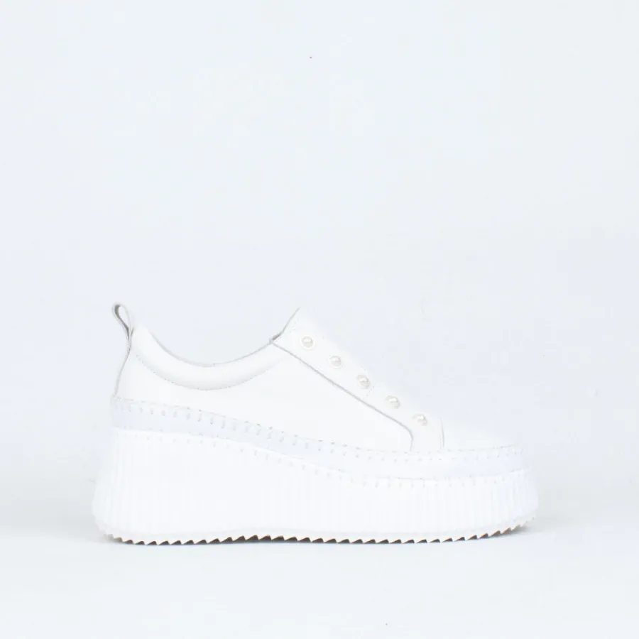 Slip On^Minx Pearlzie Boost Sneaker White