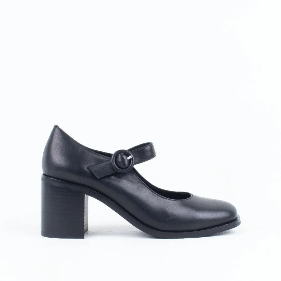 Pump^Bresley NZ Pinot Heel Black