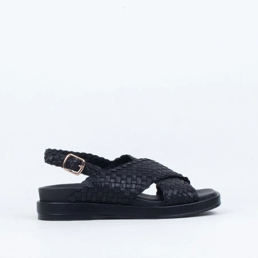 Flat^Ernest Wyler Ponti Sandal