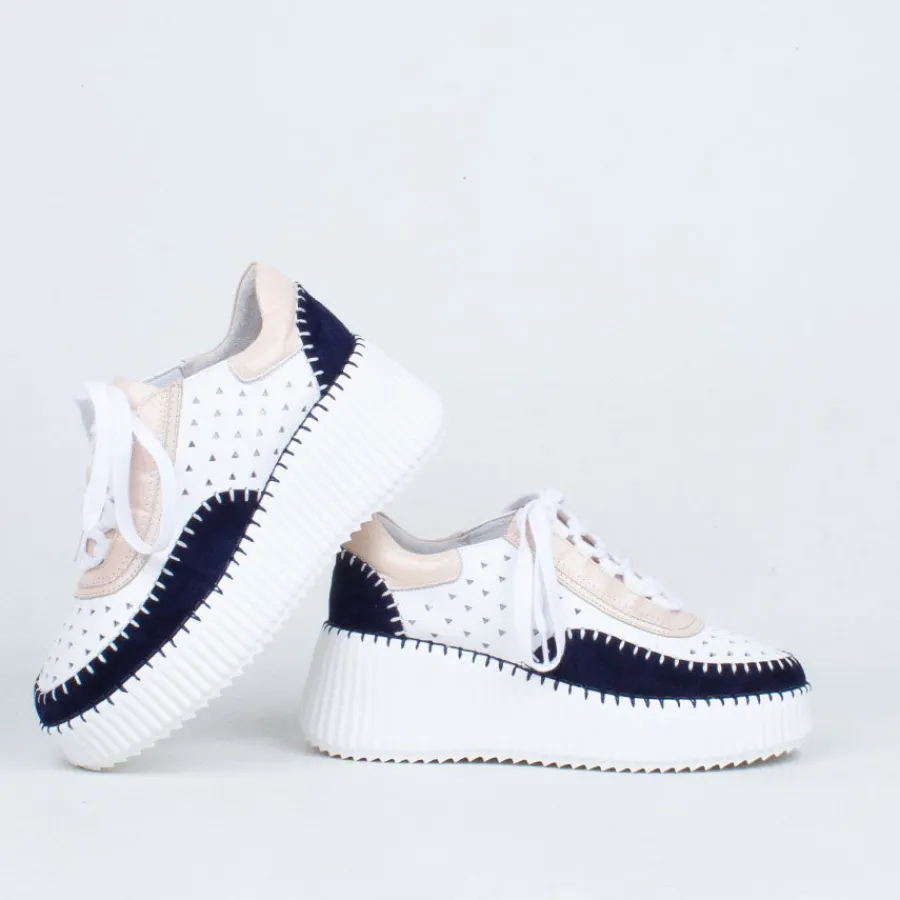 Lace Up^Minx Pulse Tri Perf Sneaker BlondeInk