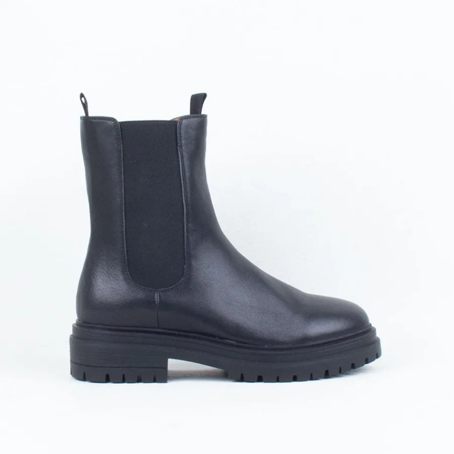 Chelsea^Ernest Wyler Rache Boot