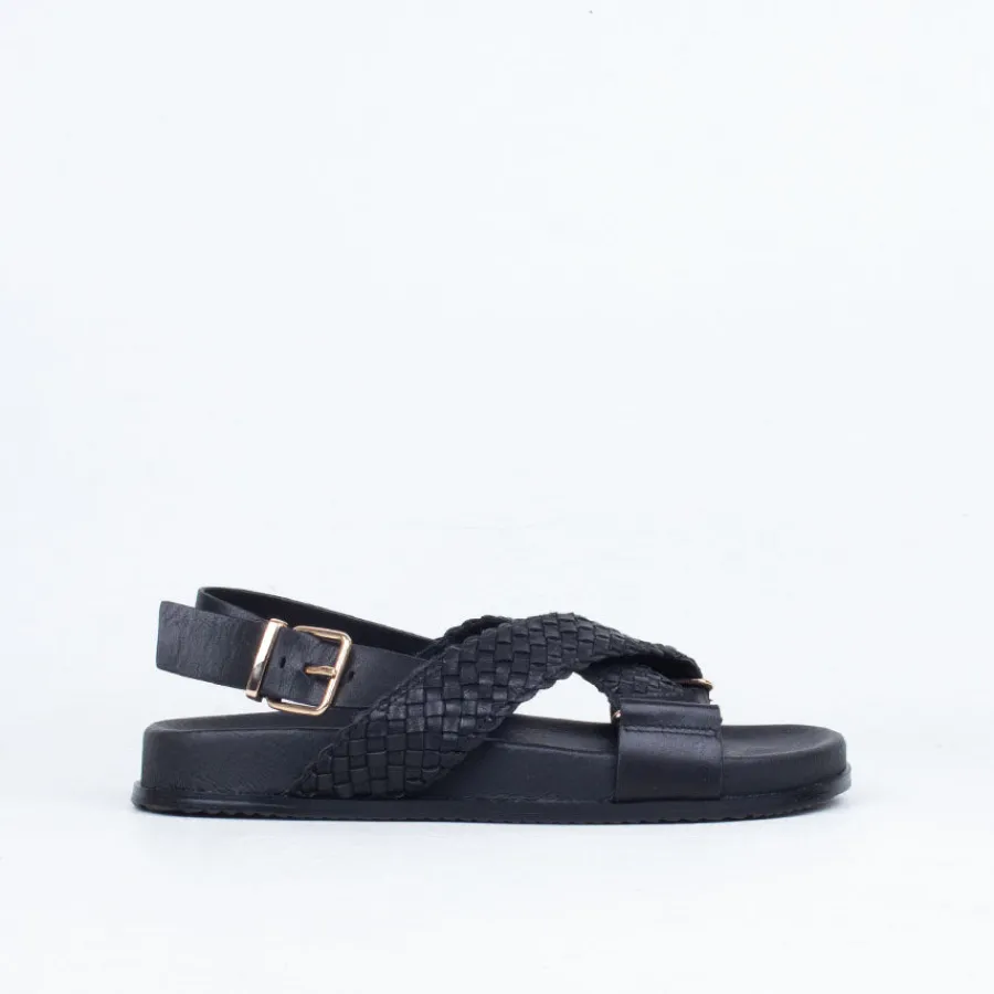 Flat^Ernest Wyler Riva Sandal