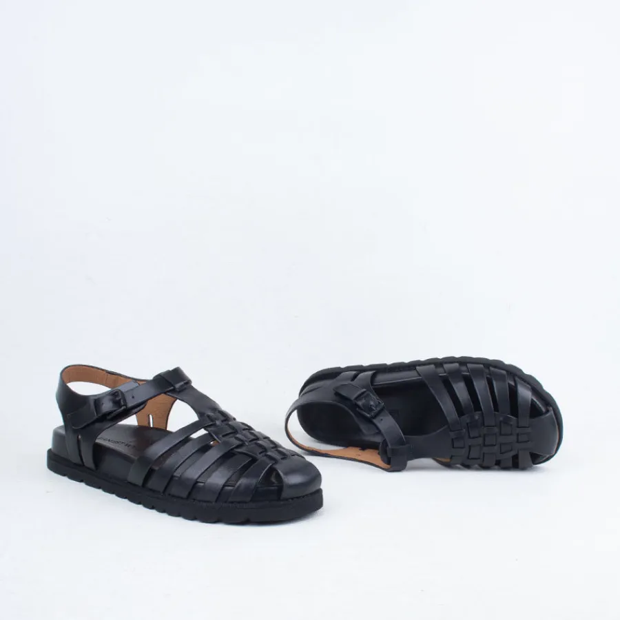 Flat^Ernest Wyler Sailah Sandal