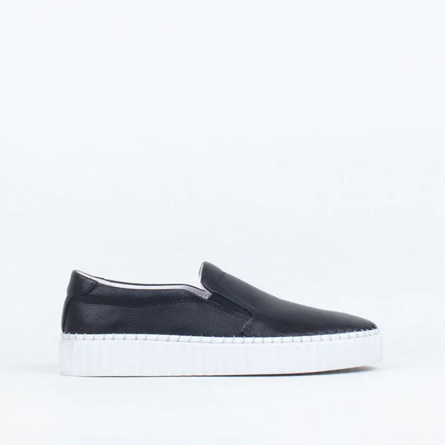 Slip On | Slip On^Ernest Wyler Samba Slip On