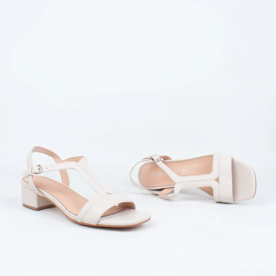 Flat | Heeled^Ernest Wyler Tessa Heeled Sandal